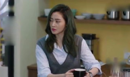 成熟老妇女视频,老妇人的时尚生活与智慧人生